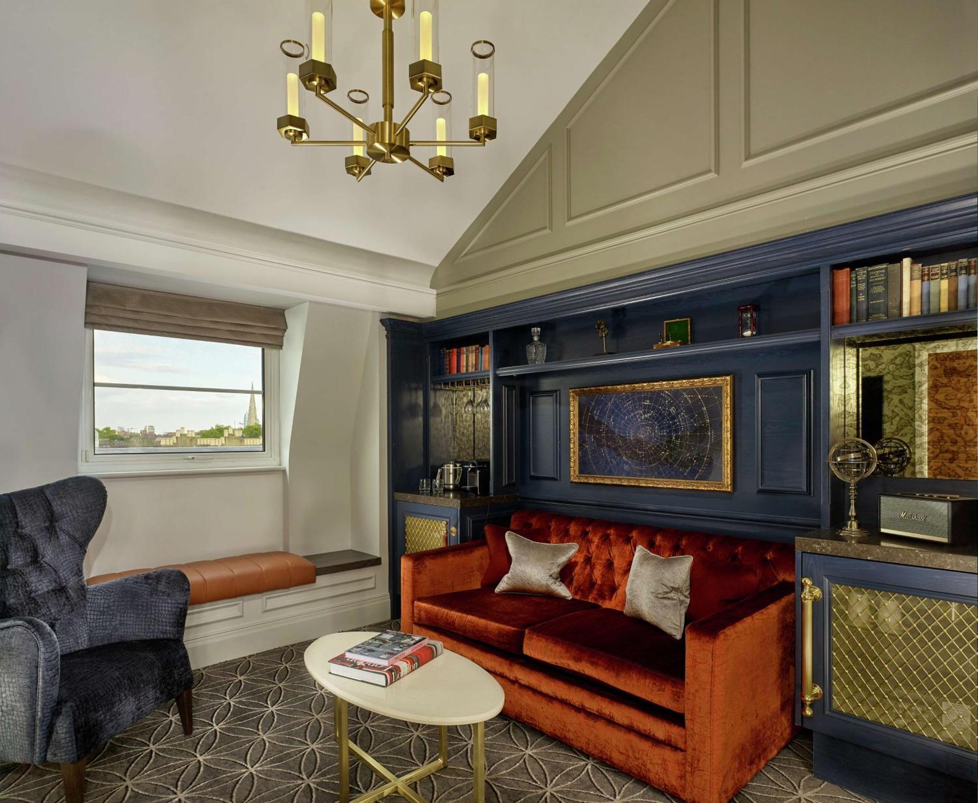 100 Queen'S Gate Hotel London, Curio Collection By Hilton Exterior photo